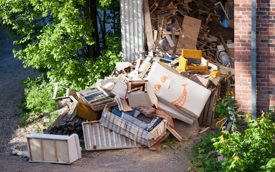 Garage Cleanout Tips That Free Up More Space